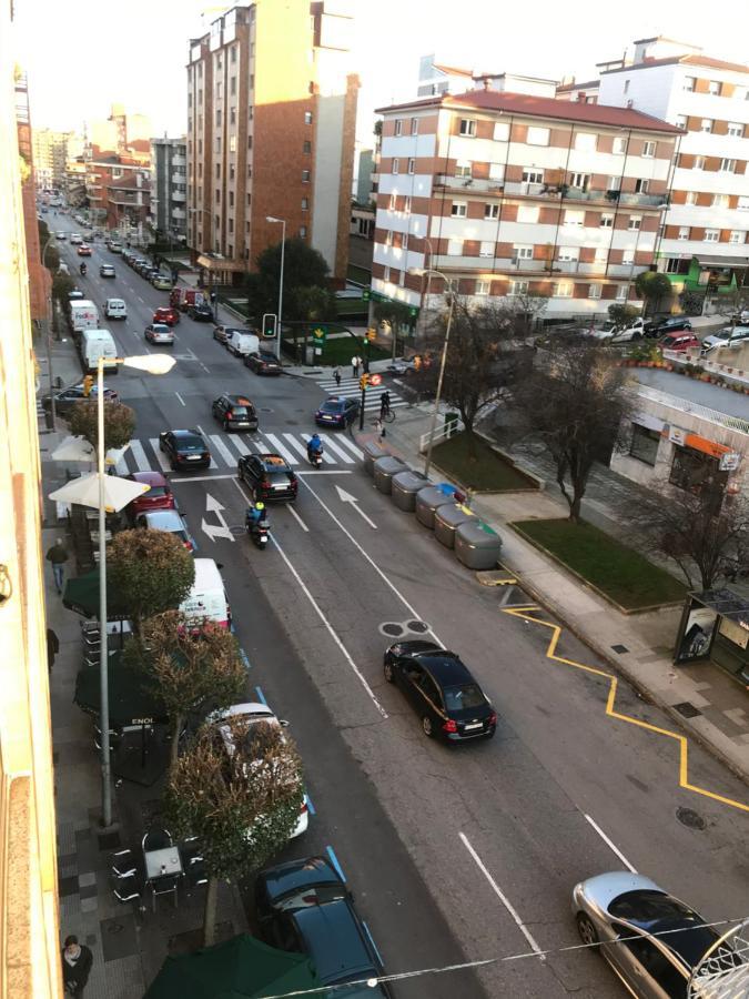 Piso Enorme Centrico Para Grupos Διαμέρισμα Χιχόν Εξωτερικό φωτογραφία